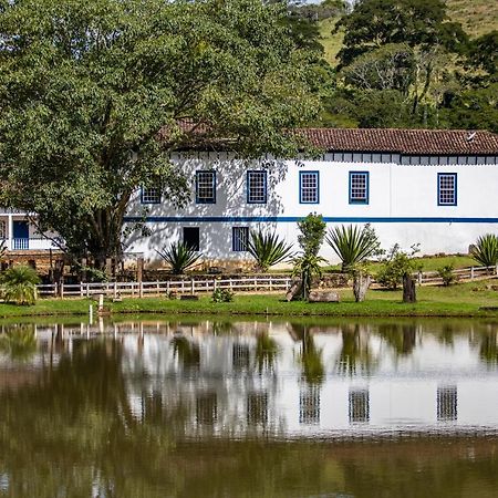 Hotel Fazenda Paciencia Santana dos Montes Esterno foto